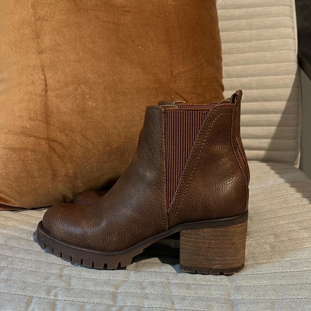 MIA Jody Chelsea Boot